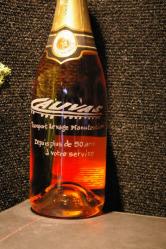 Bouteille de champagne gravée au logo de l'entreprise